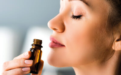 Huiles ayurvédiques : ce que tu mets sur ta peau nourrit aussi ton intérieur